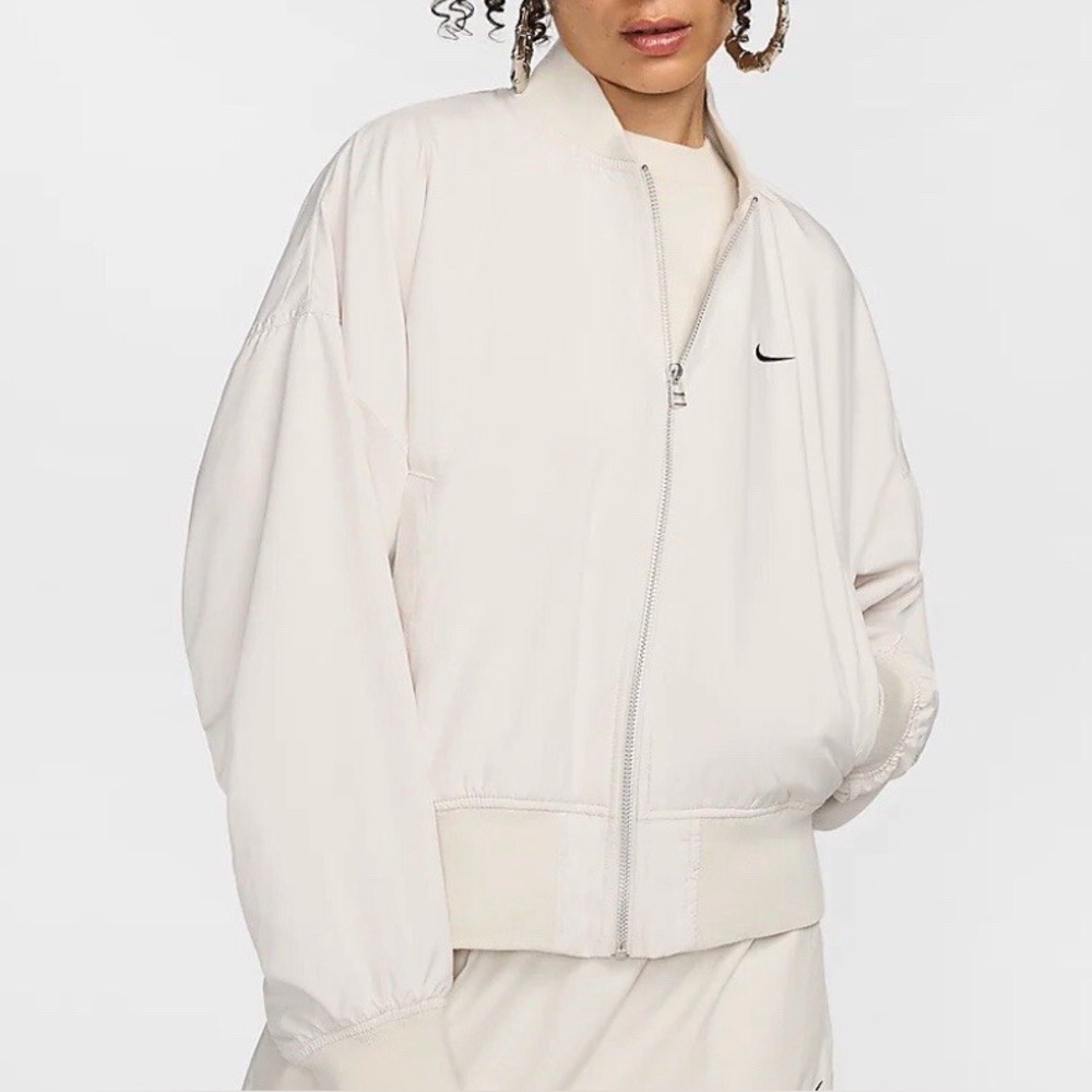 Sportswear Essential Oversized Bomber Jacket